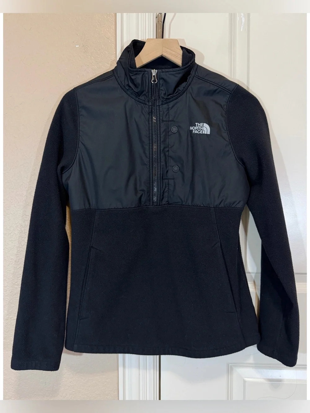 North Face black insulated quarter-zip fleece Jacket Womens Small